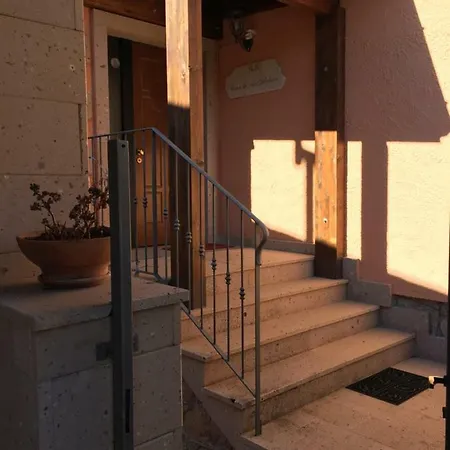Holiday home Casa Vacanze Di Lella Podda Uri