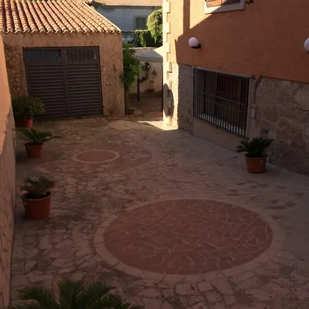 Vakantiehuis Casa Vacanze Di Lella Podda Uri