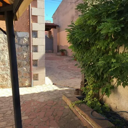 Casa Vacanze Di Lella Podda * Uri